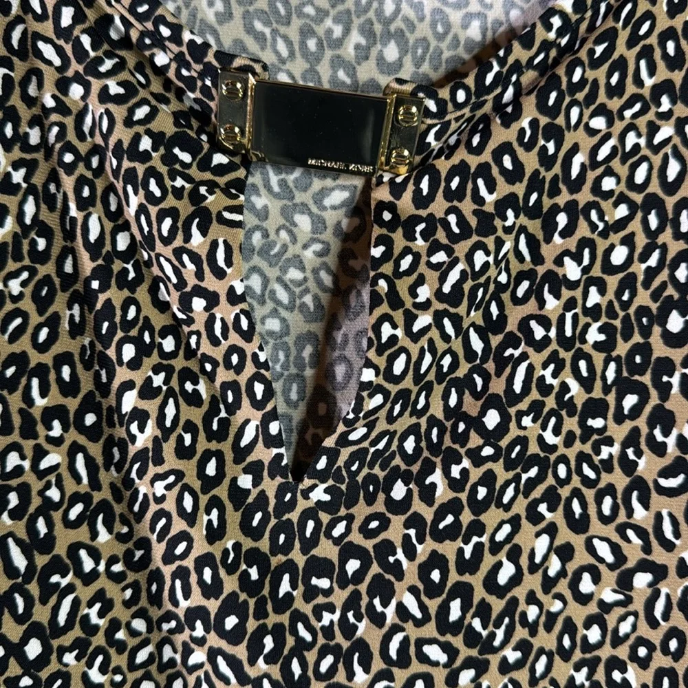 Michael Kors Brown animal print Cut Out Front size‎ medium